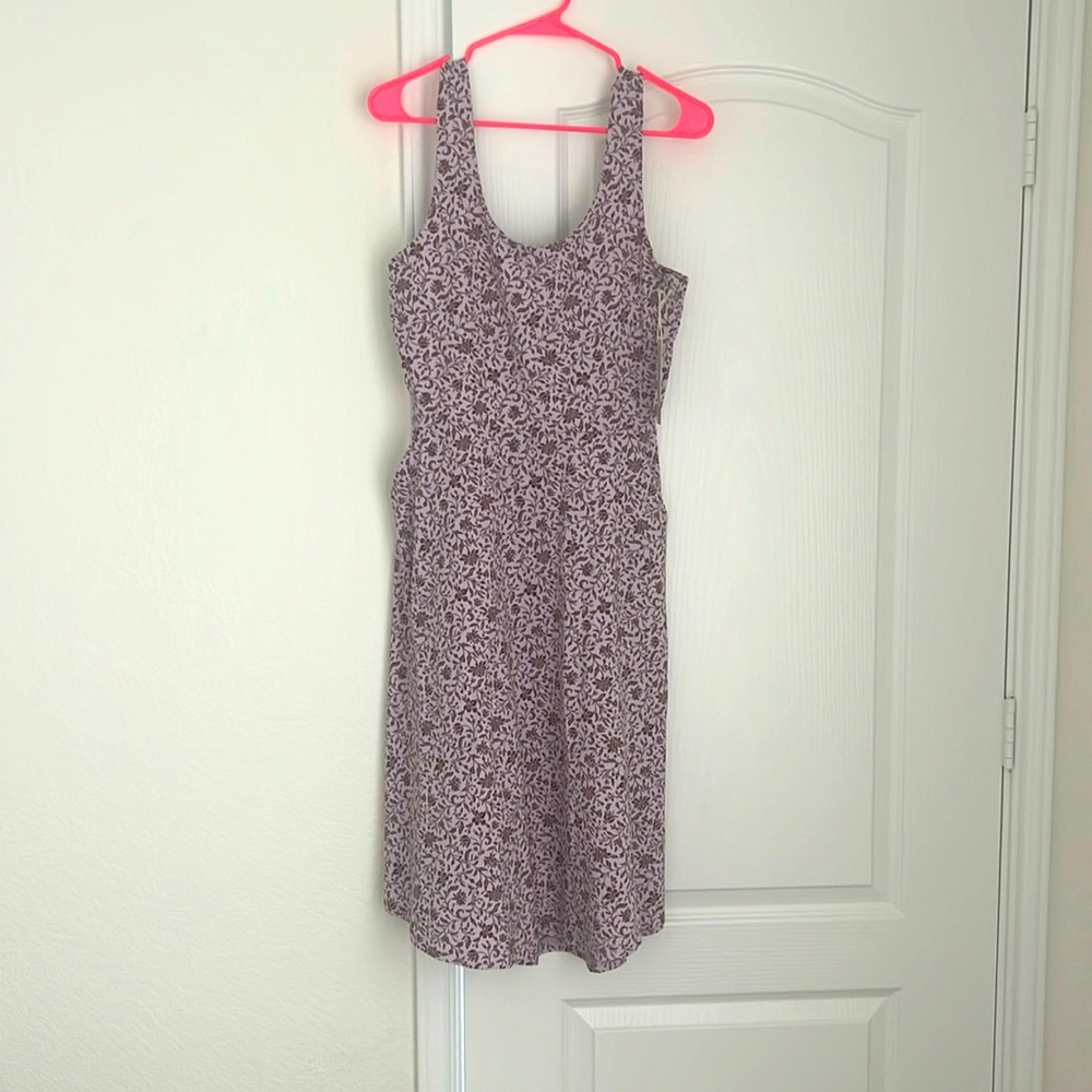 NWT Fit and flare tie back pact 100% organic cotton dress.